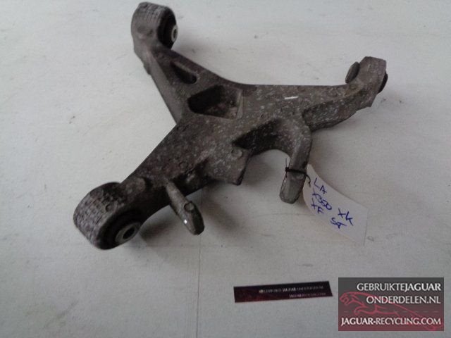 Draagarm links achter onder Jaguar S-Type / XJ / XK150 / XF, -, Origine de la pièce connue, Utilisé, Jaguar
