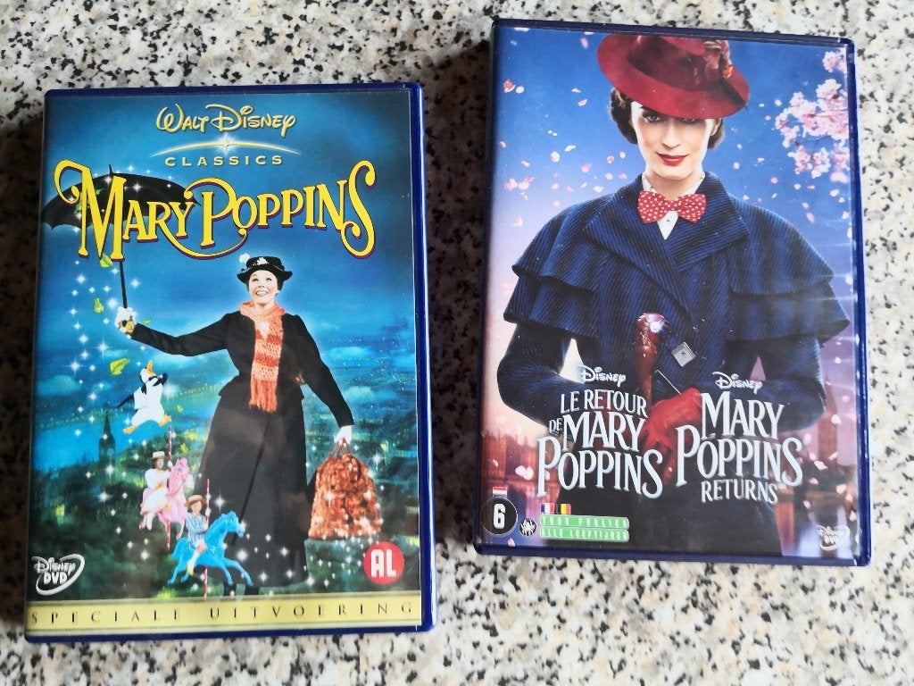 Disney dvd's mary poppins 1 & 2 uit te kiezen, Enlèvement ou Envoi, Néerlandais, Néerlandais