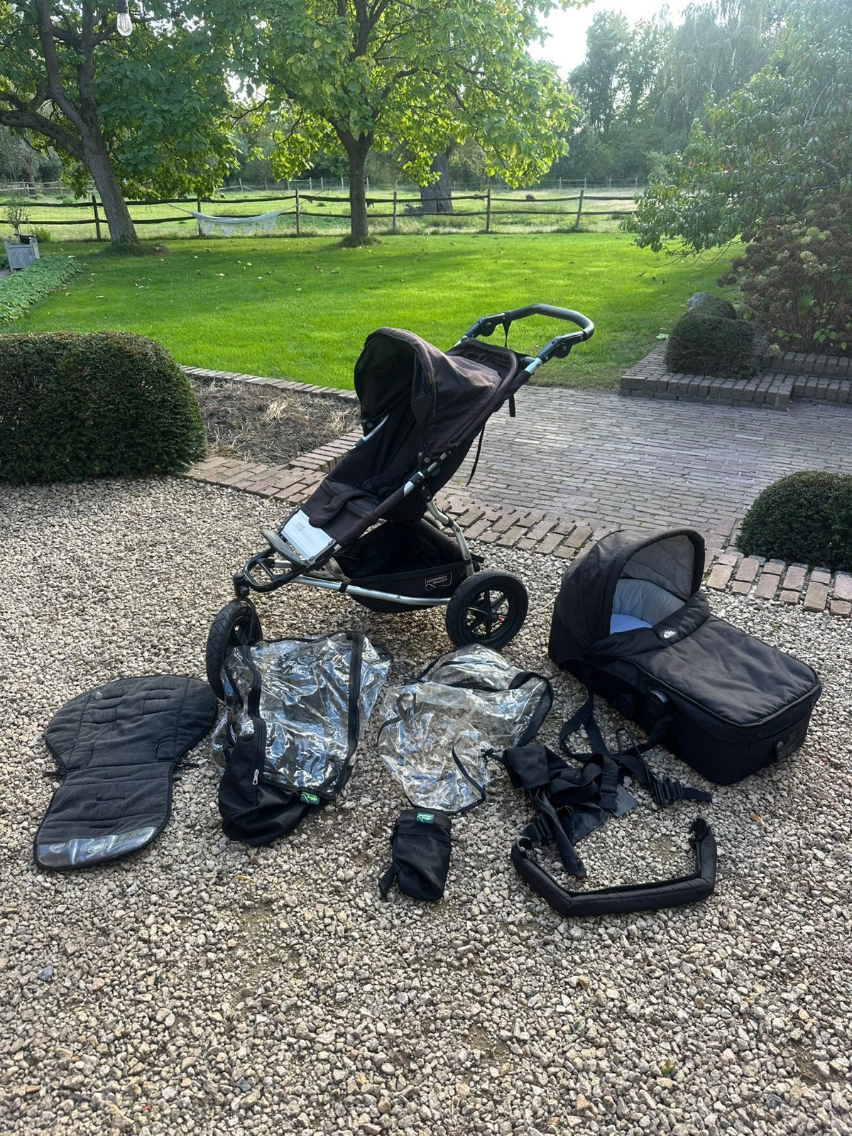 Mountain buggy full option, Enlèvement, Protection de pluie