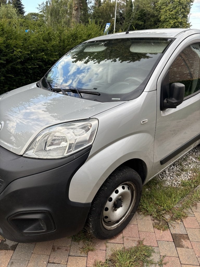 Fiat Fiorino Benzine + CNG BJ 10/2019 lichte vracht, Auto's, 57 kW, Stof, Handgeschakeld, Particulier