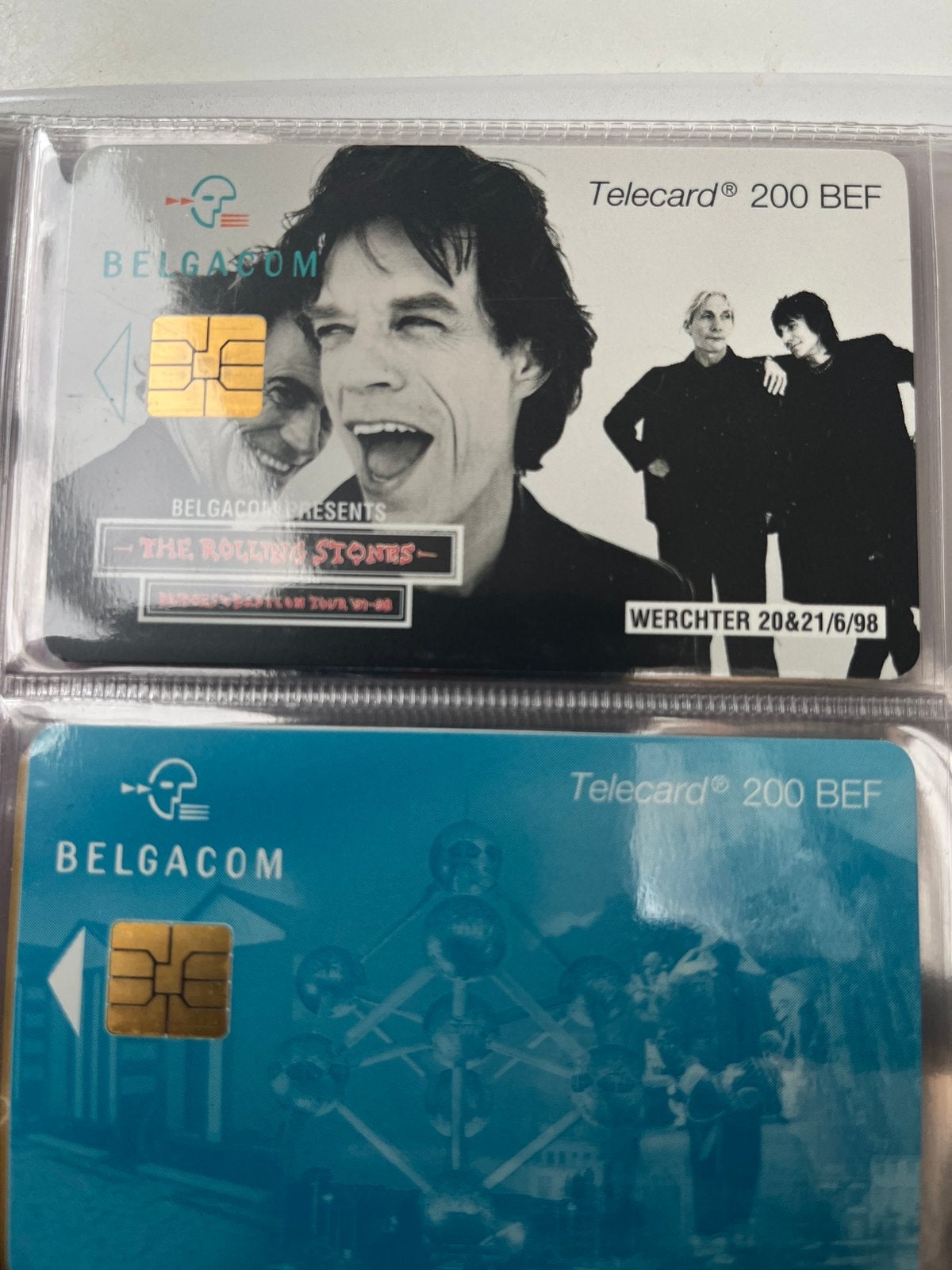 Télécartes 450 pièces dans le grenier, Enlèvement ou Envoi