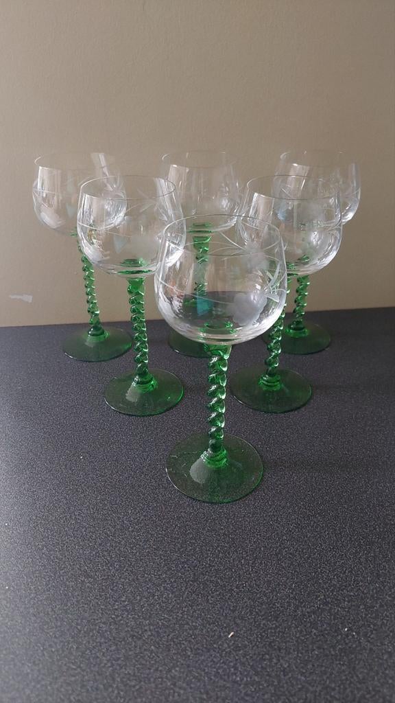 6 verres à vin avec carafe, Enlèvement, Neuf, Autres types