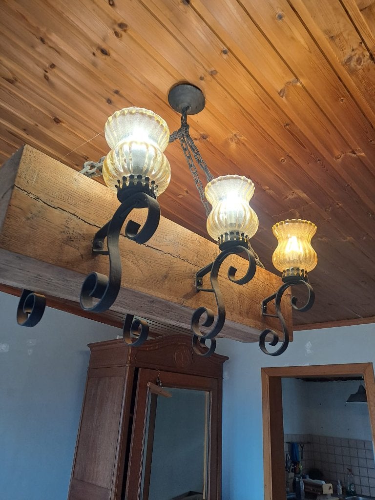 lustre antique, Enlèvement