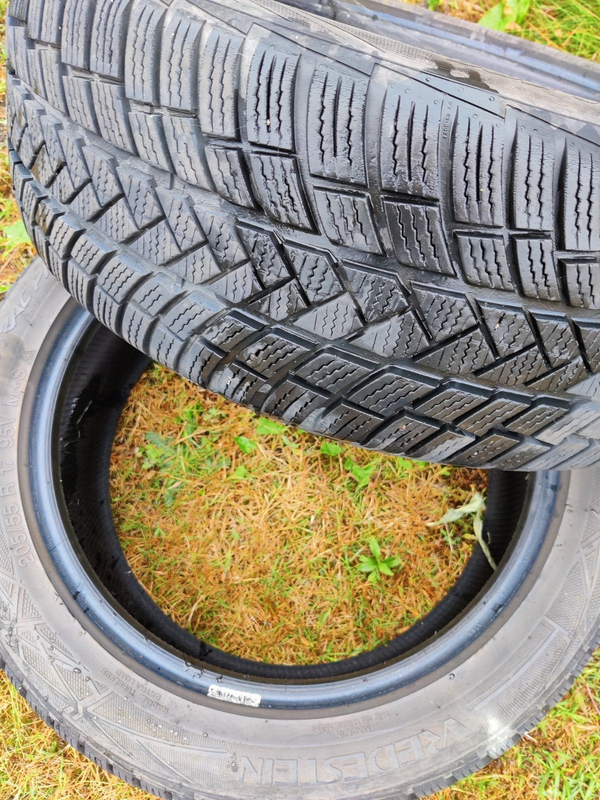 banden winter Vredestein 205/55/R17 95V 2stuks, Auto-onderdelen, Ophalen, Band(en)
