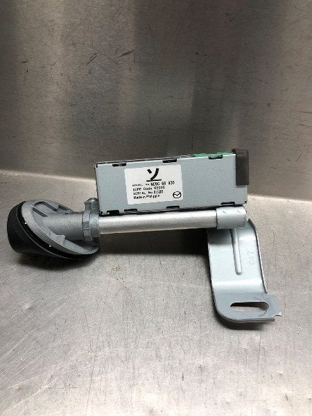 ANTENNE Mazda MX-5 (ND) (01-2015/-) (|NC9C66930|), Utilisé, Mazda