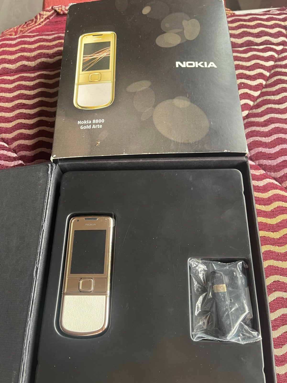 Gsm nokia 8800 golden arte neufe, Telecommunicatie, Mobiele telefoons | Nokia, Ophalen, Nieuw, Inklapmodel