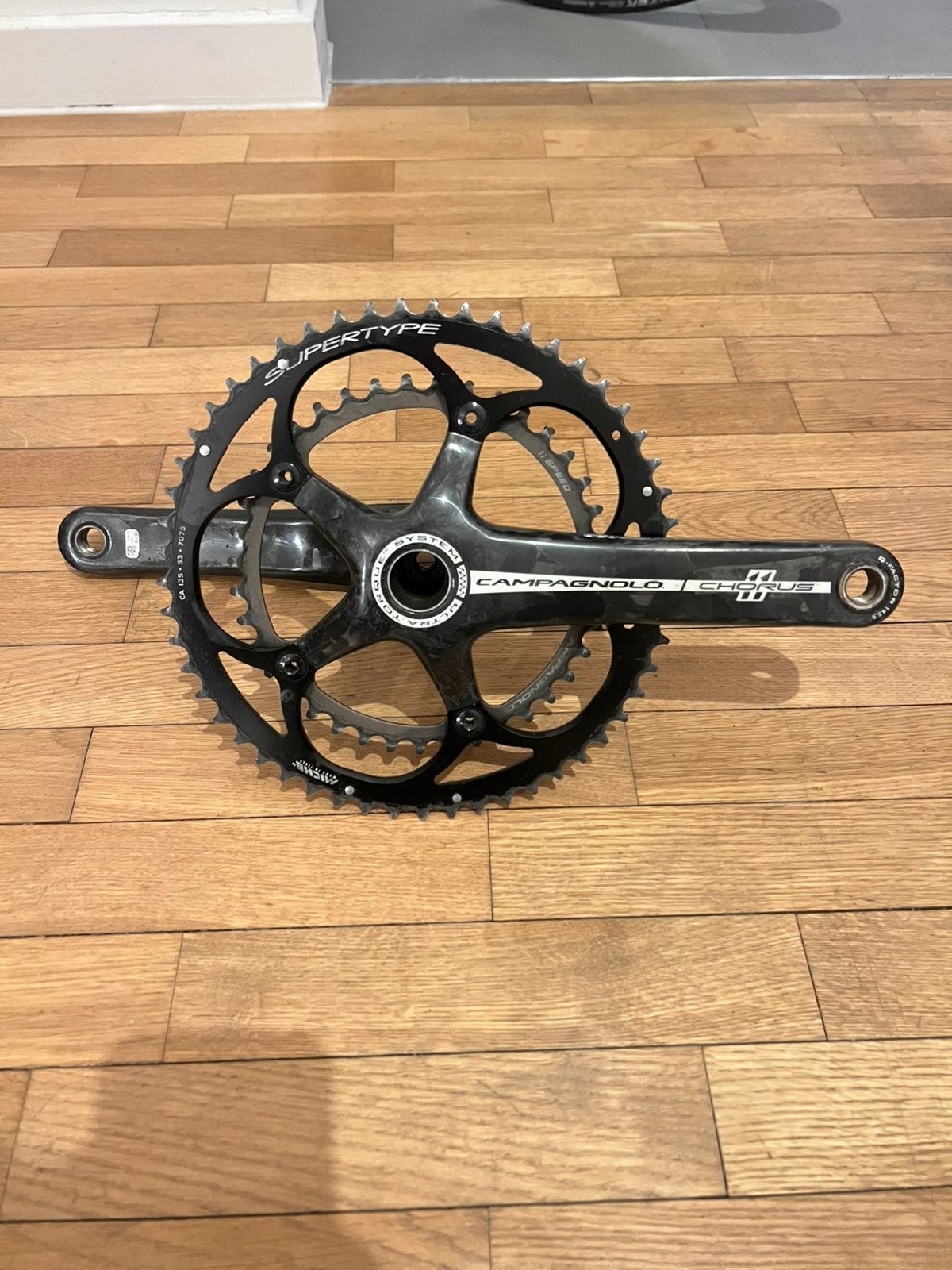 Pedalier campagnolo chorus 11, Vélos & Vélomoteurs, Enlèvement, Comme neuf, Pédalier ou Pédales, Carbone
