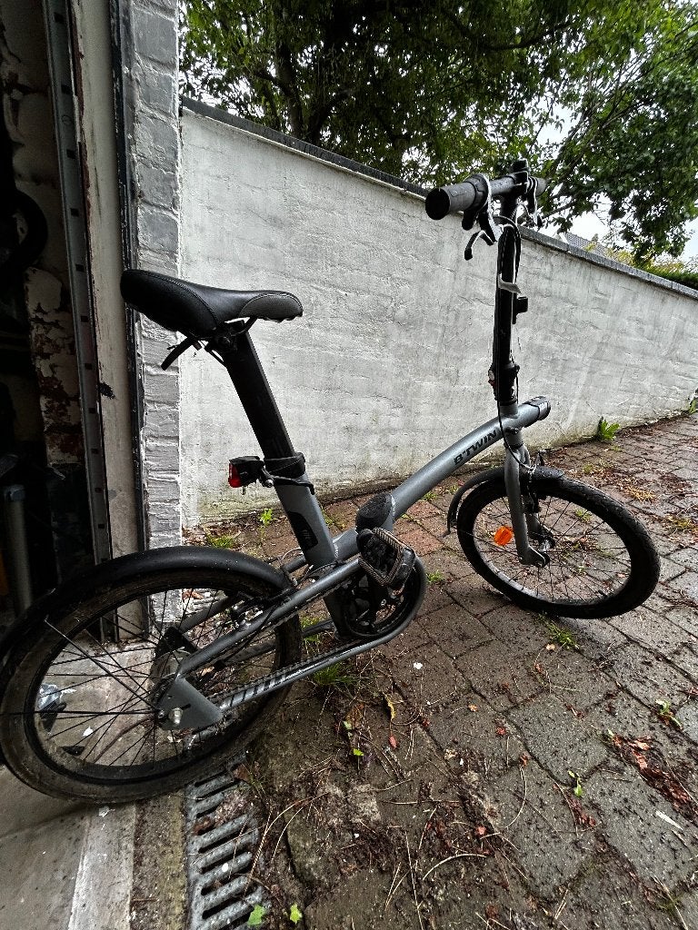 Velo pliant Decathlon, Vélos & Vélomoteurs, Vélos | Vélos pliables, Autres marques, Vitesses, Frein sur jante, Enlèvement