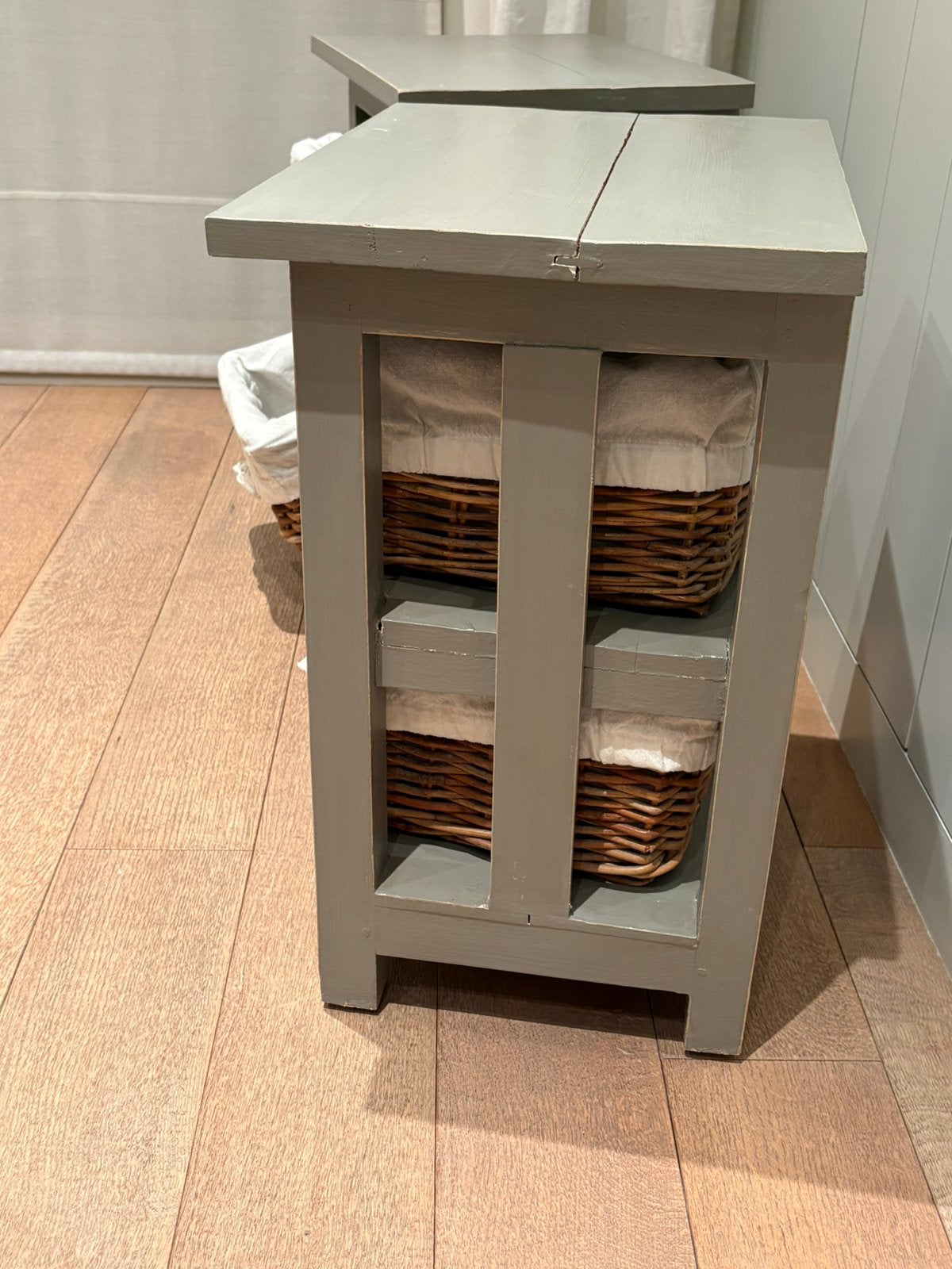 Twee landelijke nachtkastjes, Huis en Inrichting, Ophalen, Gebruikt, Minder dan 45 cm, Minder dan 55 cm