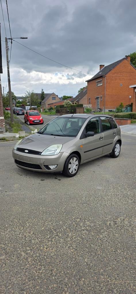 Ford fiesta prête à immatriculer, Auto's, Ford, 5 deurs, Particulier, Euro 4, Centrale vergrendeling