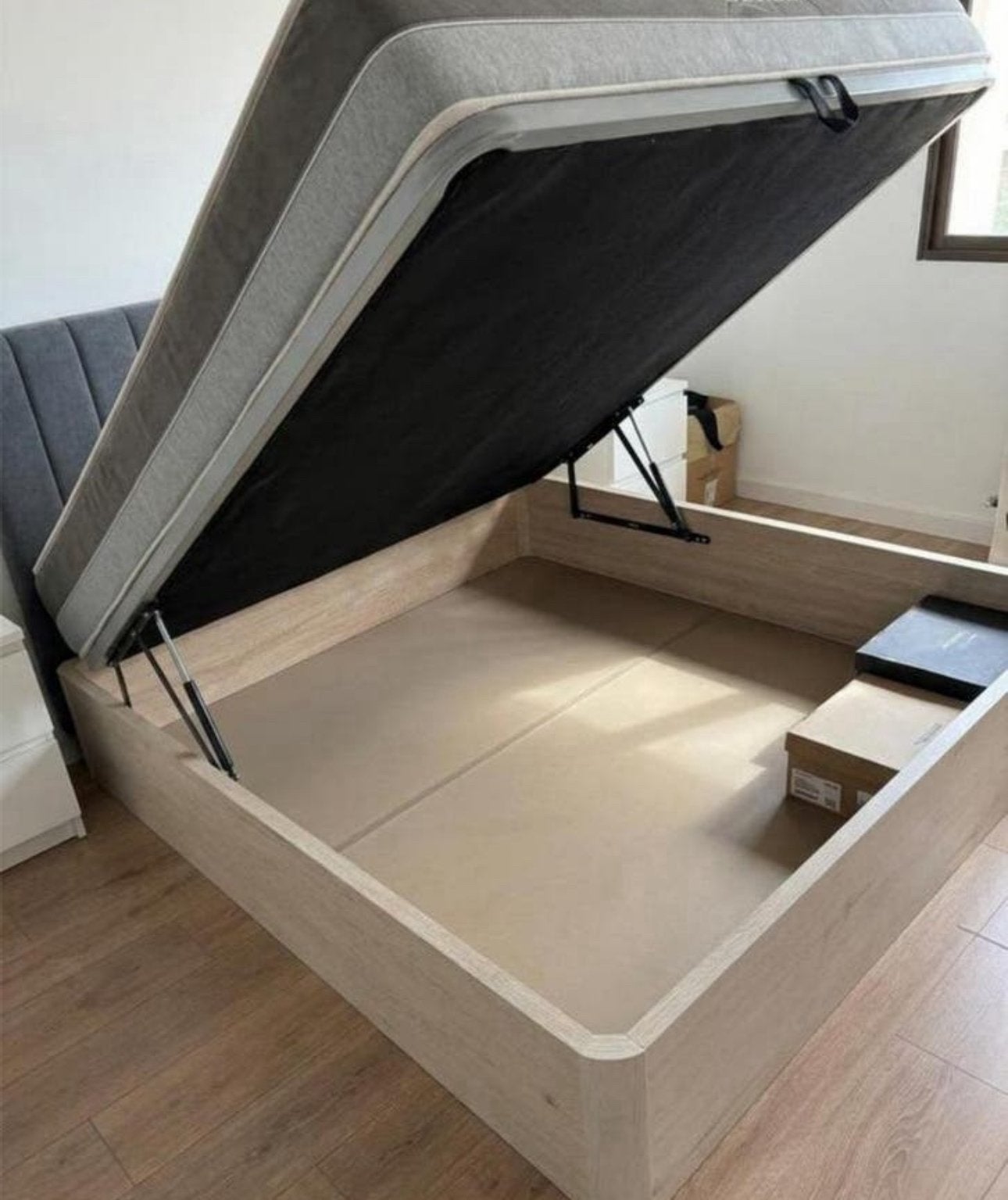 VENTE DE SOMMIERS, Maison & Meubles, Envoi, Neuf, Beige