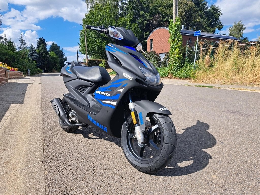 Mbk nitro aerox 25km/h parfait état 9.000km réel, Vélos & Vélomoteurs, Neuf, Yamaha, Enlèvement, Essence
