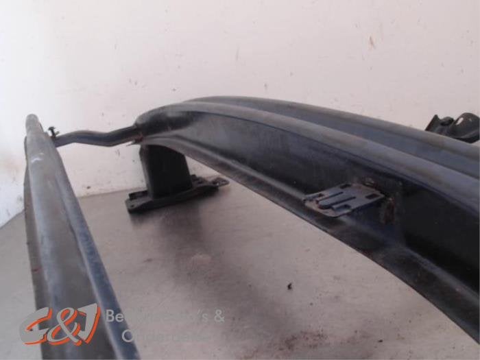 Cadre pare-chocs avant d'un Volkswagen Caddy, Volkswagen, -, 3 mois de garantie, Utilisé