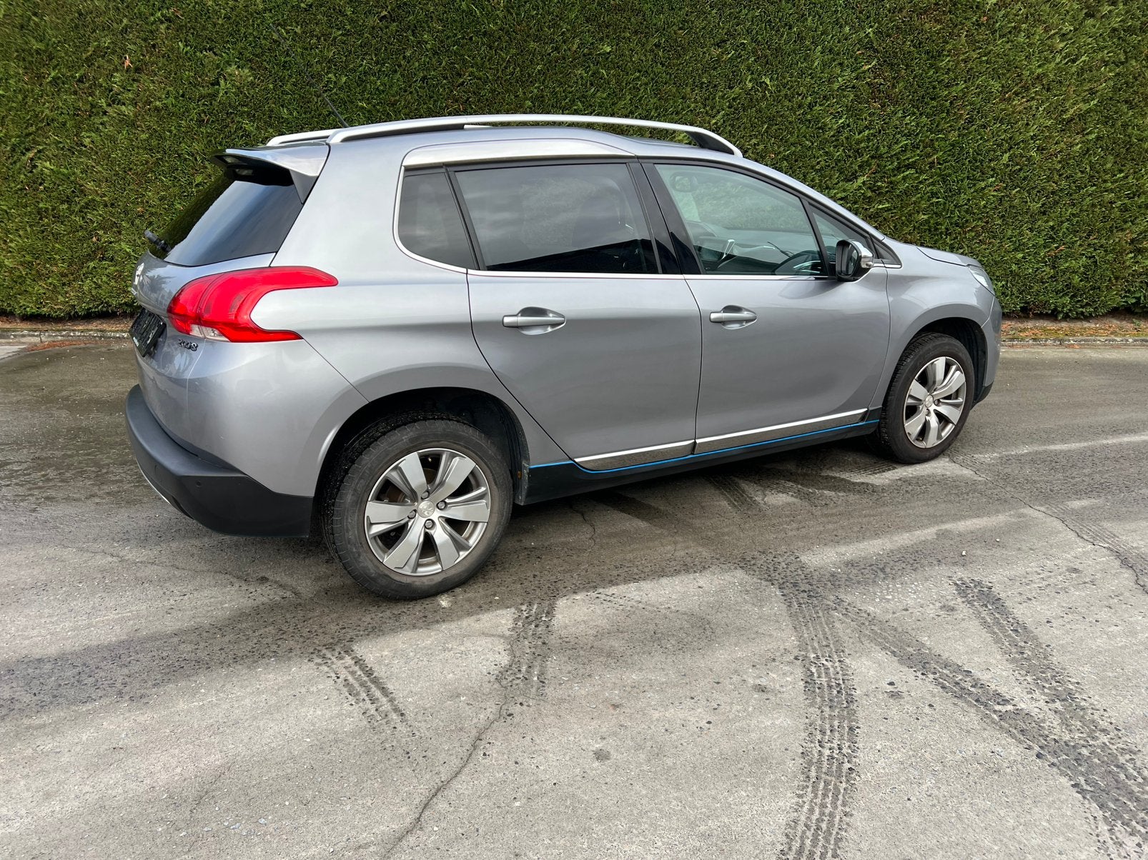 Peugeot 2008 • 39000km • Airco • Navi • Cruise •, Autos, Achat, Entreprise, Boîte manuelle, 5 portes