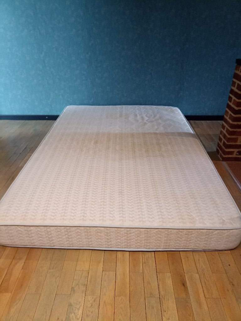 Matelas, Matelas, 140 cm, Enlèvement, Utilisé