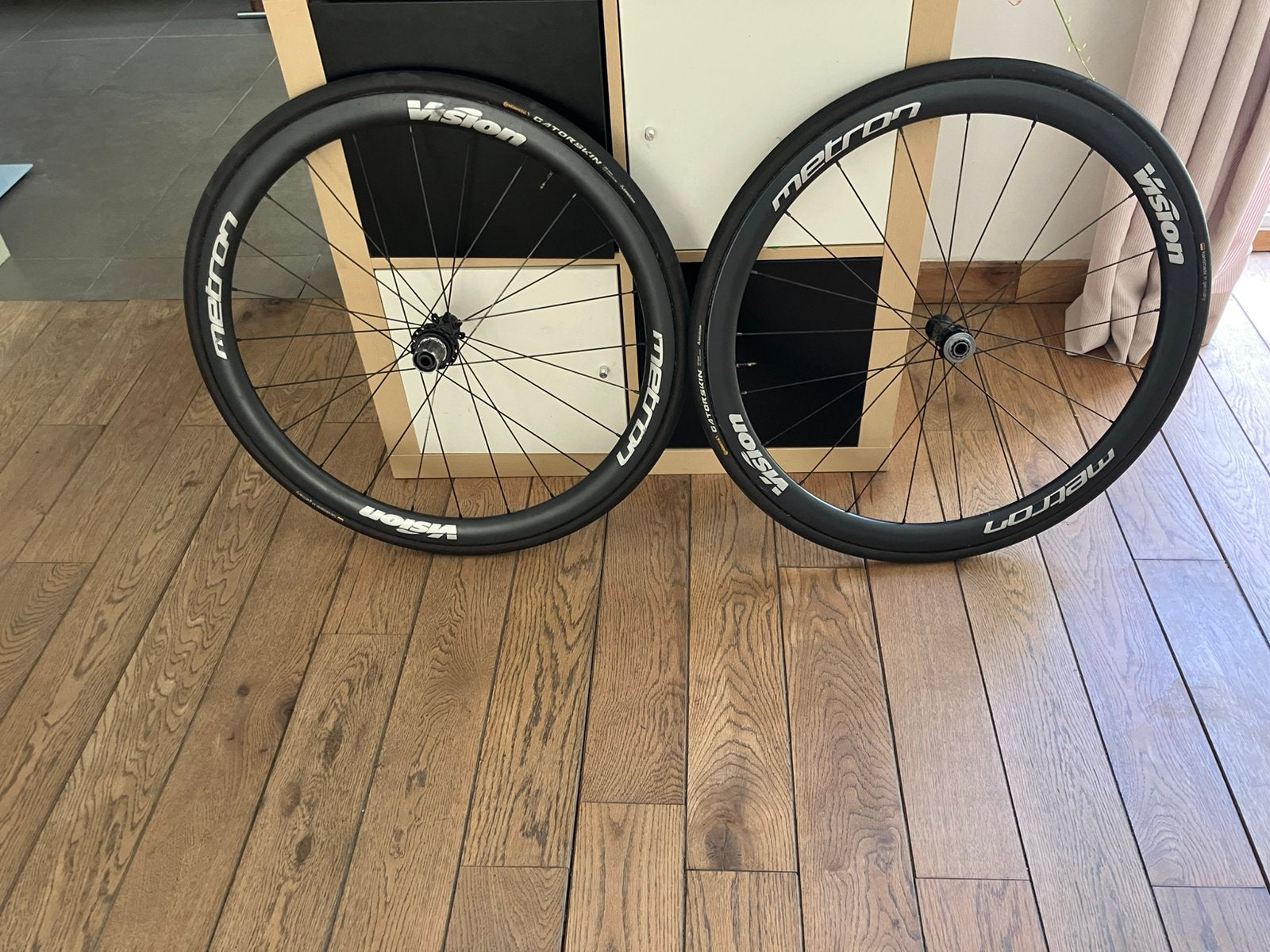 Vision metron carbon wielen schrijfrem, Ophalen, Zo goed als nieuw, Carbon