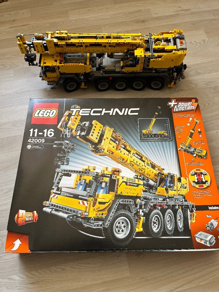 Lego Technic Crane 42009, Enfants & Bébés, Jouets | Duplo & Lego, Comme neuf, Lego, Ensemble complet, Complet, Boîte incluse, Instructions incluses