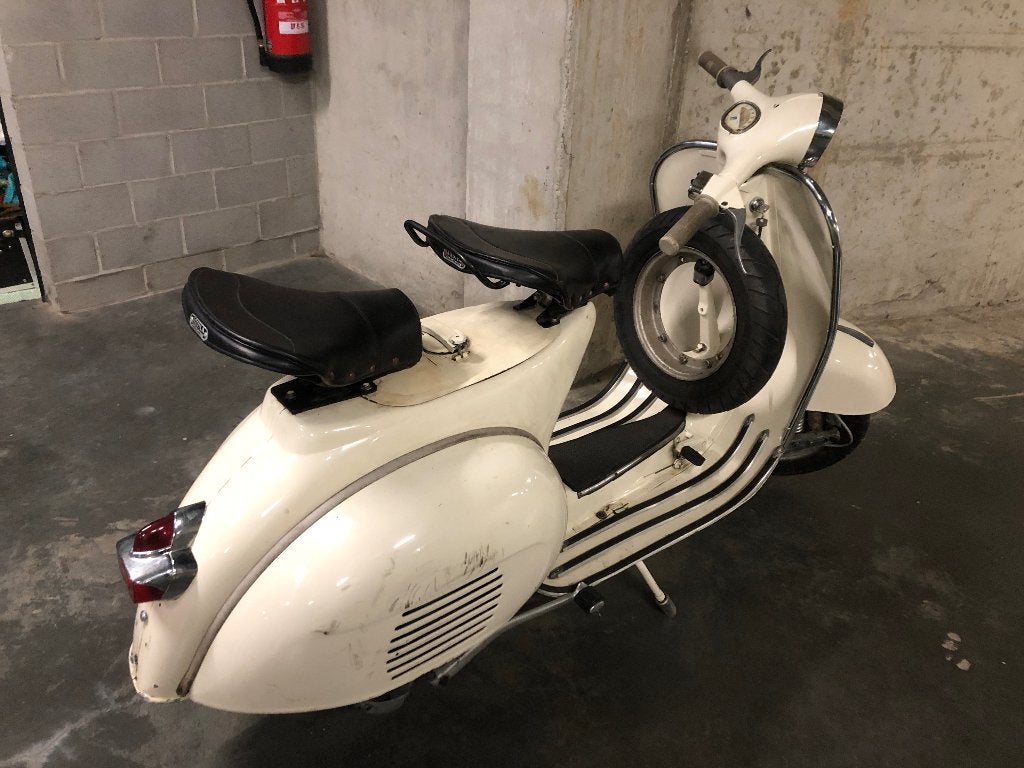 Vespa 177 cc classique, Motos, Scooter, Jusqu'à 11 kW, Permis Moto A2 minimum, 1 cylindre