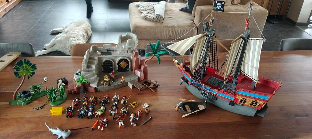 Playmobil grote piraten set 2, Enfants & Bébés, Jouets | Playmobil, Enlèvement