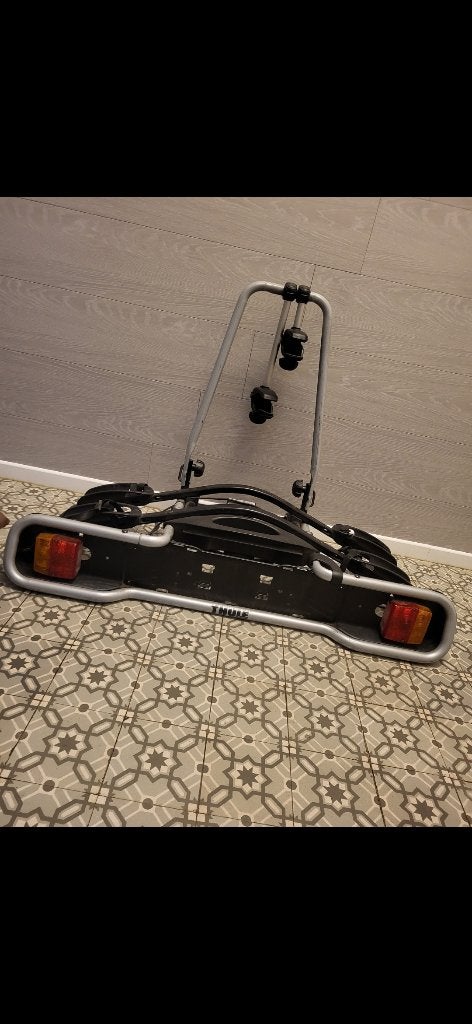 Thule fietsrek, Ophalen, 2 fietsen, Gebruikt, Trekhaakdrager