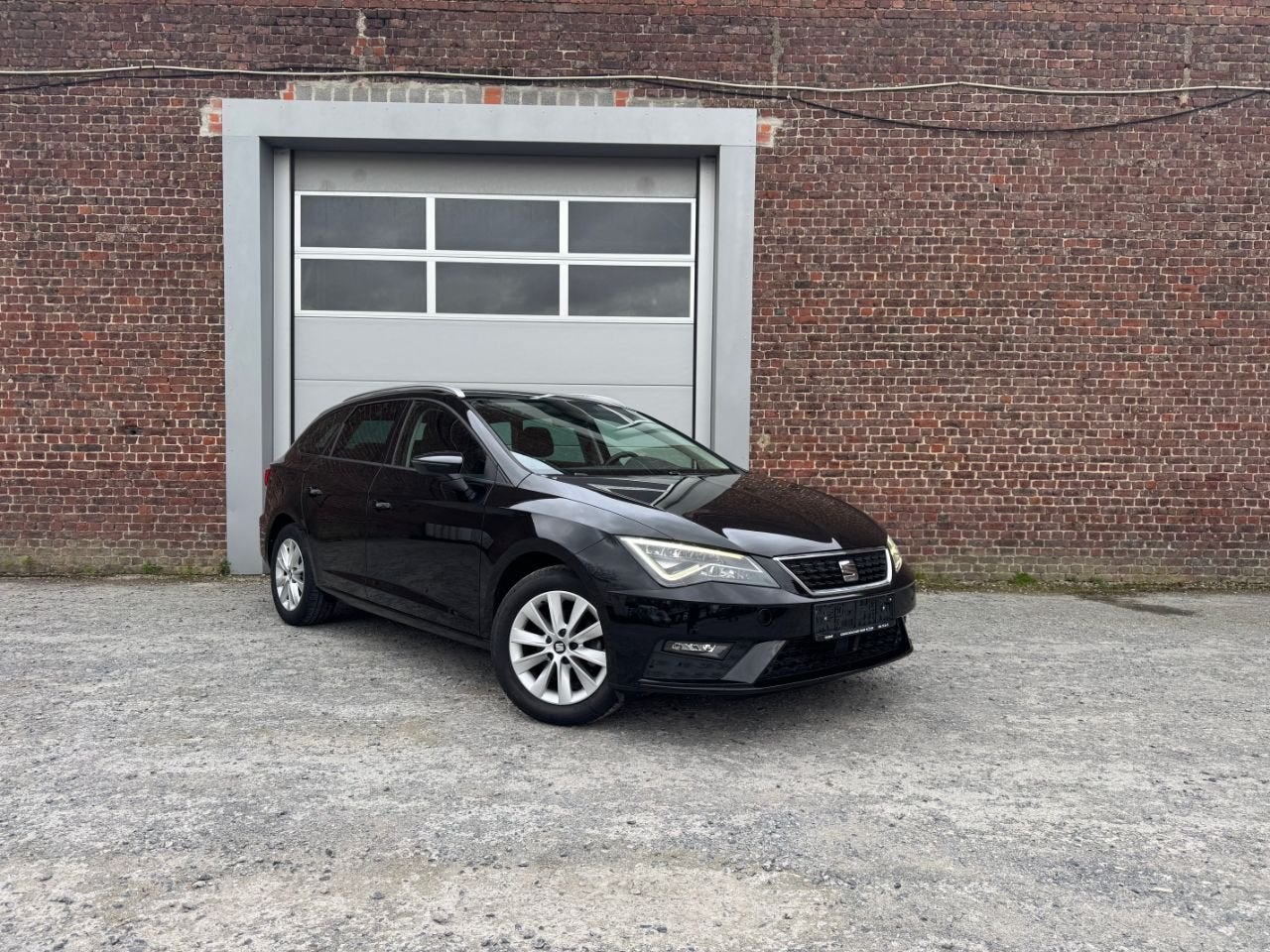 SEAT Leon (année de construction 2019), Autos, Seat, Euro 6, Entreprise, Noir, 5 portes
