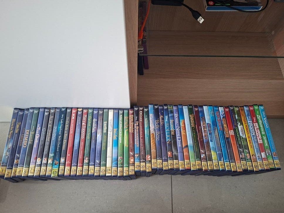 Collection DVD Disney, Enlèvement