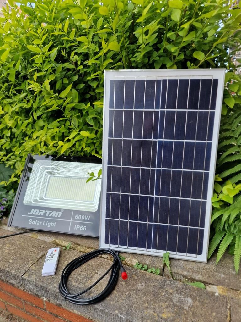 Lampe solaire Led 600w 6500k avec détecteur, Enlèvement, Neuf, Panneau