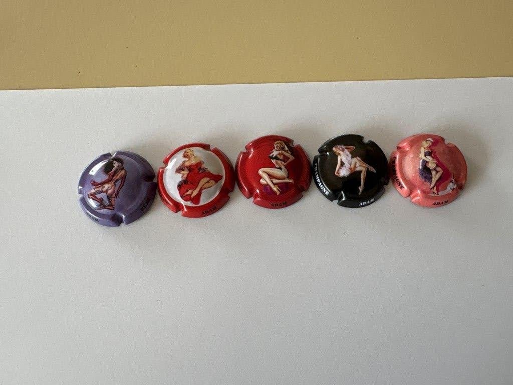 Champagne capsules Adam Pin up reeks, Ophalen of Verzenden