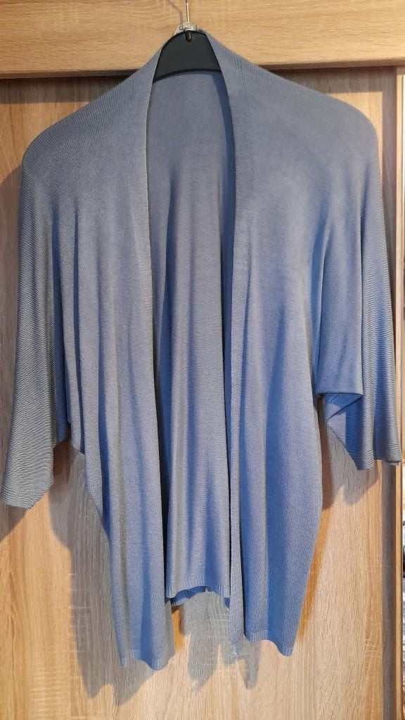 Gilet Manches 3/4 Taille unique, Neuf, Taille 38/40 (M), Enlèvement ou Envoi, Sans marque