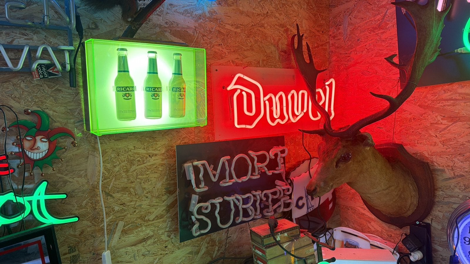Neon lichtbak bier duvel mancave kelder cafe taverne zolder, Ophalen of Verzenden, Zo goed als nieuw