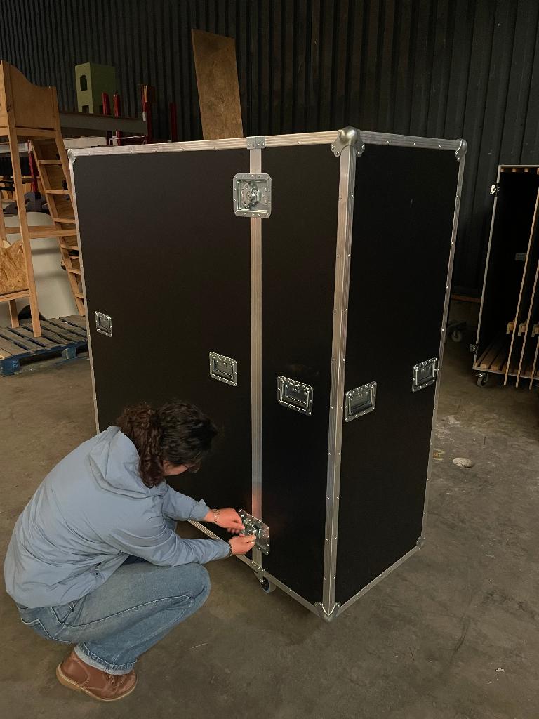 Flycase sur roues, Ophalen, Overige categorie