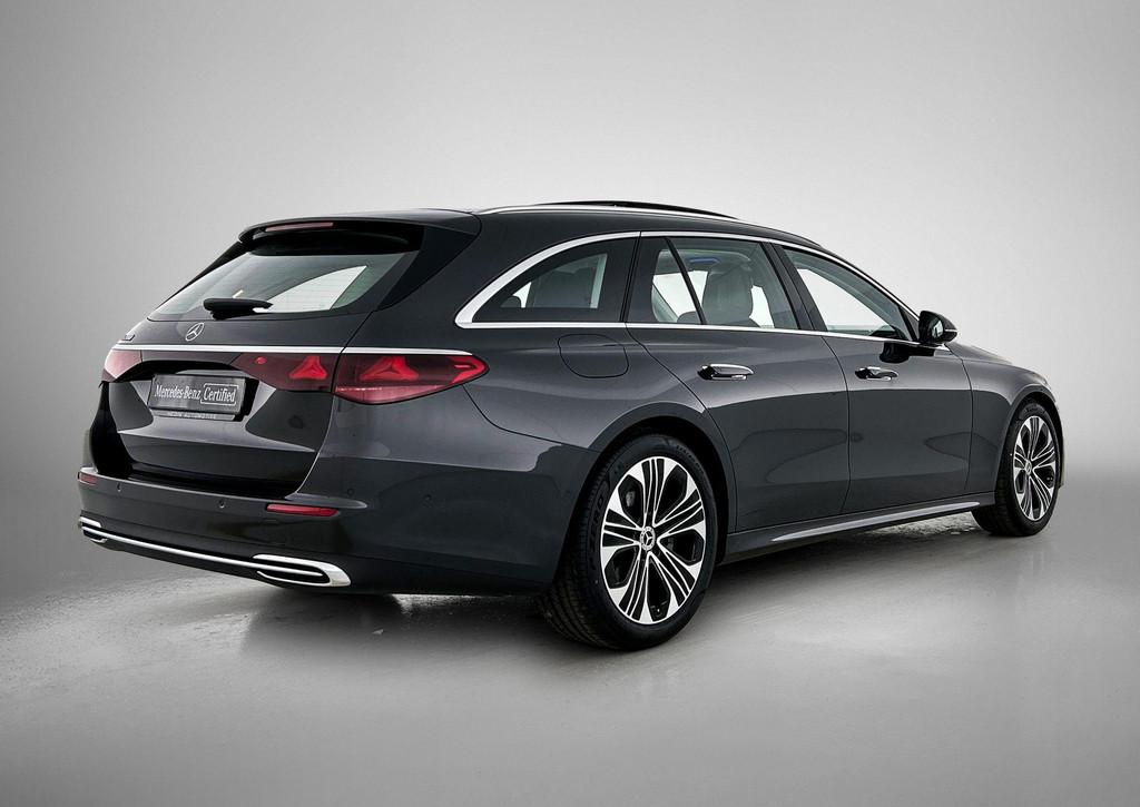 Mercedes-Benz E-Klasse 200 Break Luxury Line | Smartphone In, Auto's, Automaat, Gebruikt, Zwart, 4 cilinders