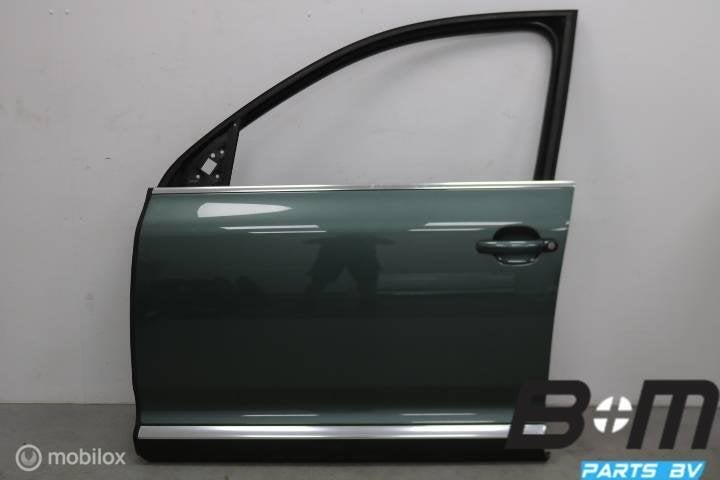 Portier linksvoor VW Touareg 7L 7L0831055L, Utilisé