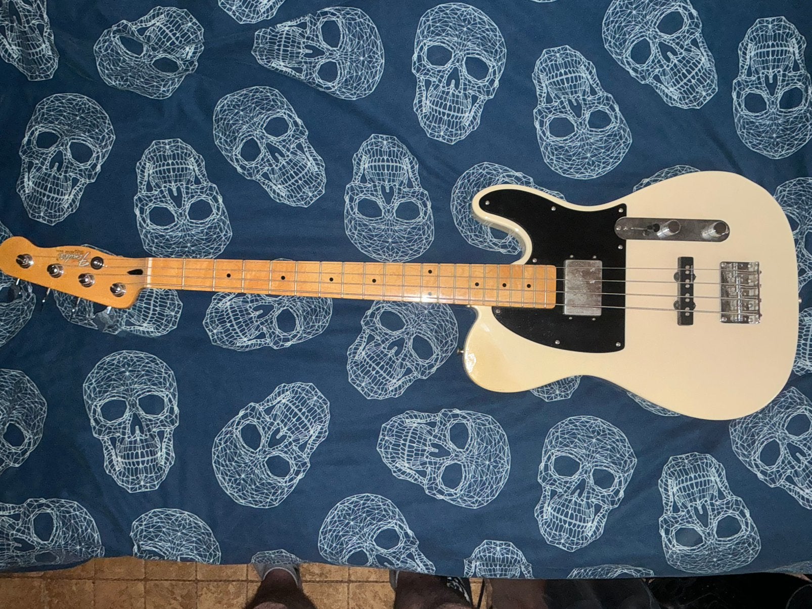 Fender Télécaster basse 300 euros, Enlèvement, Utilisé