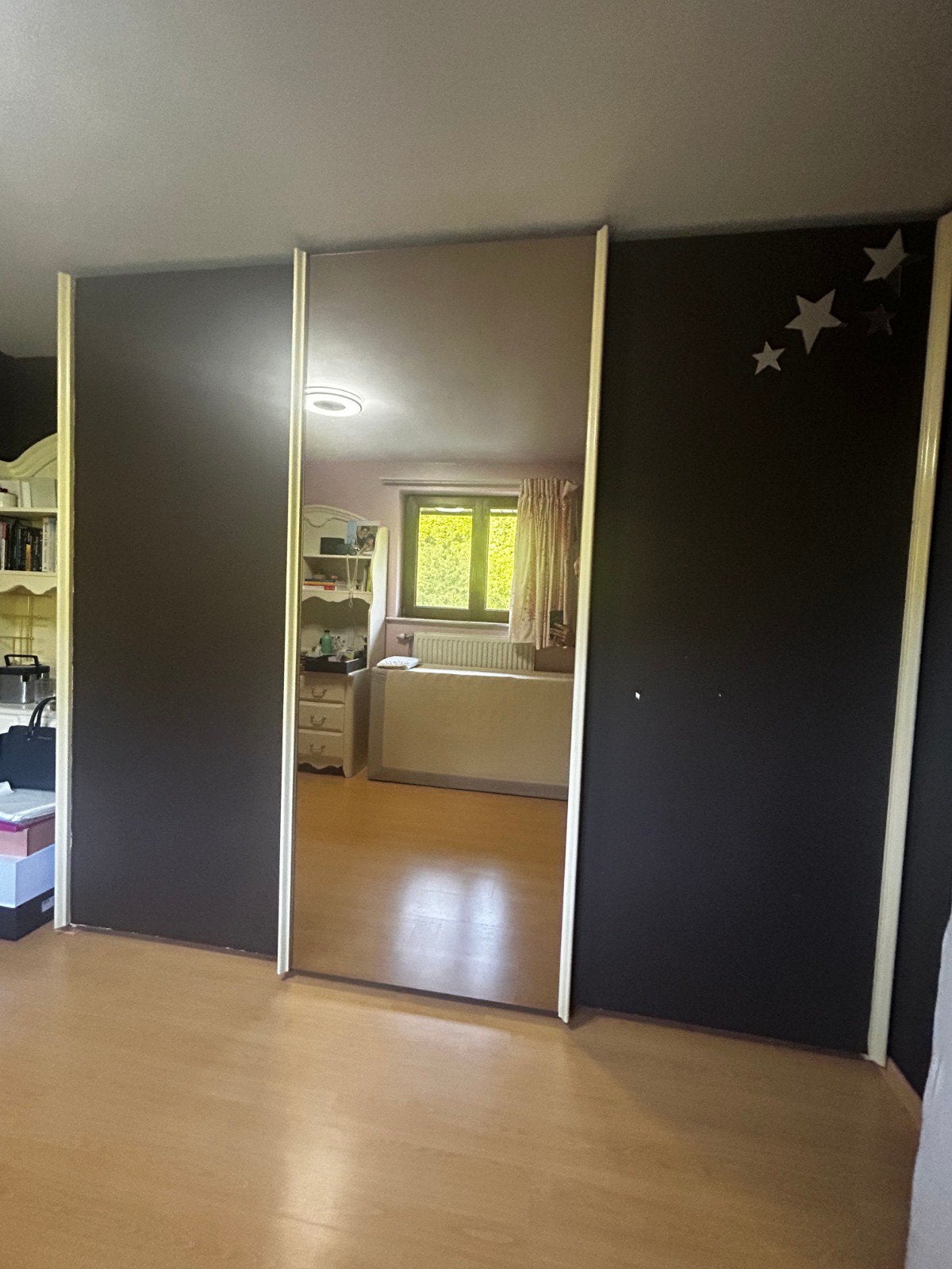 Grote kleerkast zelf in elkaar te bouwen, Ophalen, Met deur(en), Gebruikt, 200 cm of meer