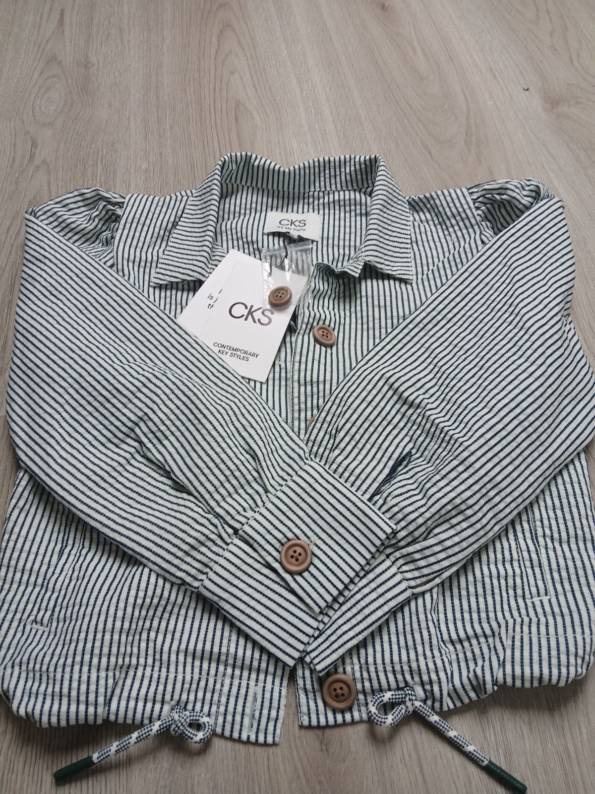 Gestreepte CKS jas / blouse - Maat 140 - Splinternieuw!, Ophalen, Meisje, Nieuw, Trui of Vest