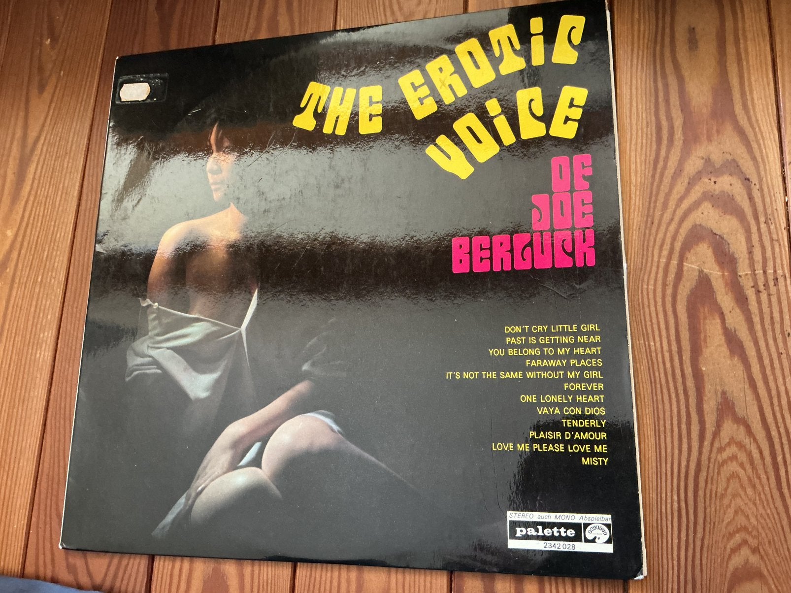 LP Joe Berluck - the erotic voice of.., Ophalen of Verzenden, Gebruikt, LP