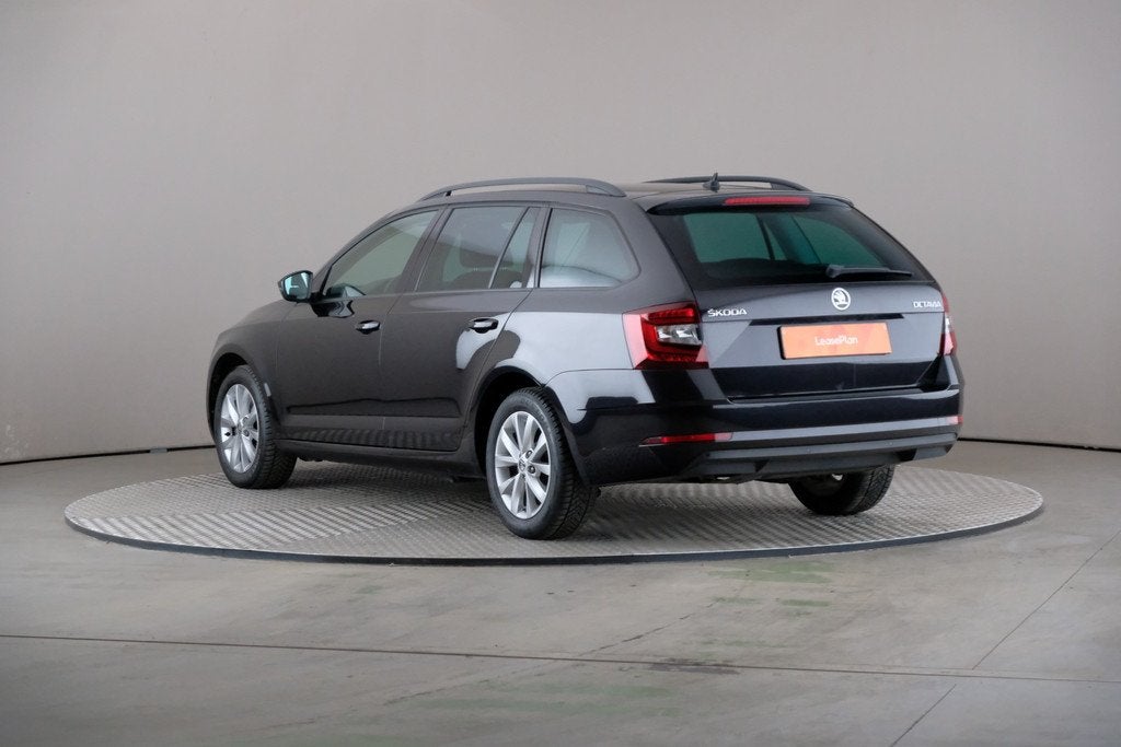 (1XTX760) Skoda OCTAVIA COMBI, Autos, Skoda, Achat, Euro 6, Entreprise, 5 portes