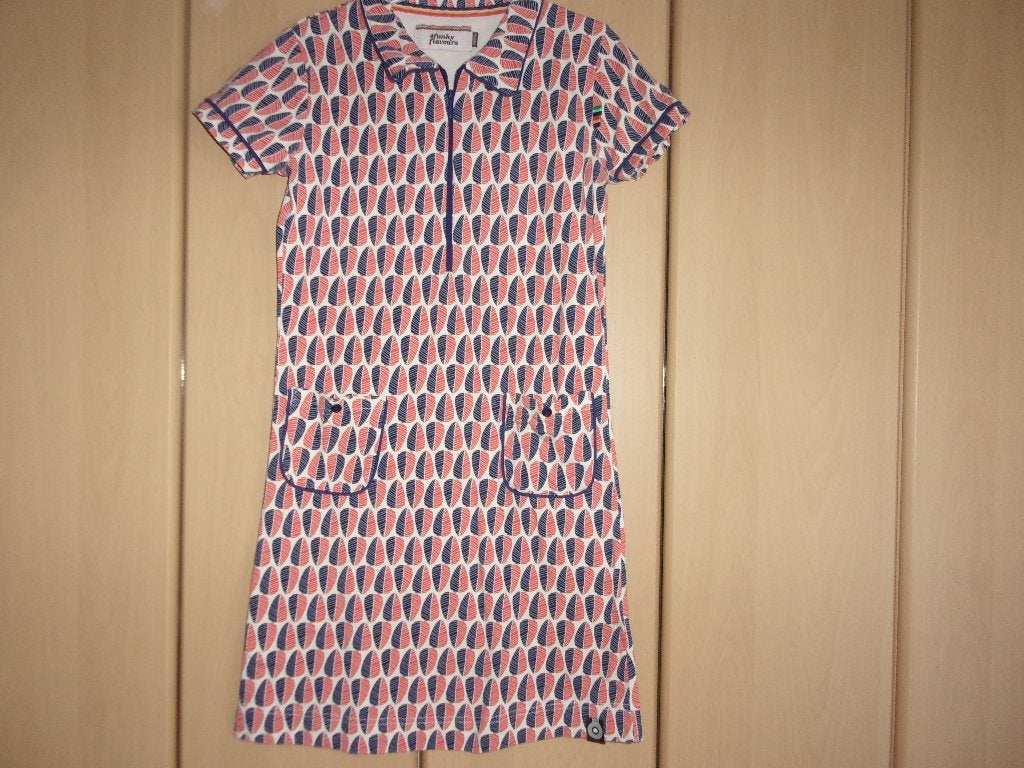 Heel mooi jurkje. Maat 146, Enfants & Bébés, Robe ou Jupe, Enlèvement ou Envoi, Comme neuf, 4 FUNKY FLAVOURS