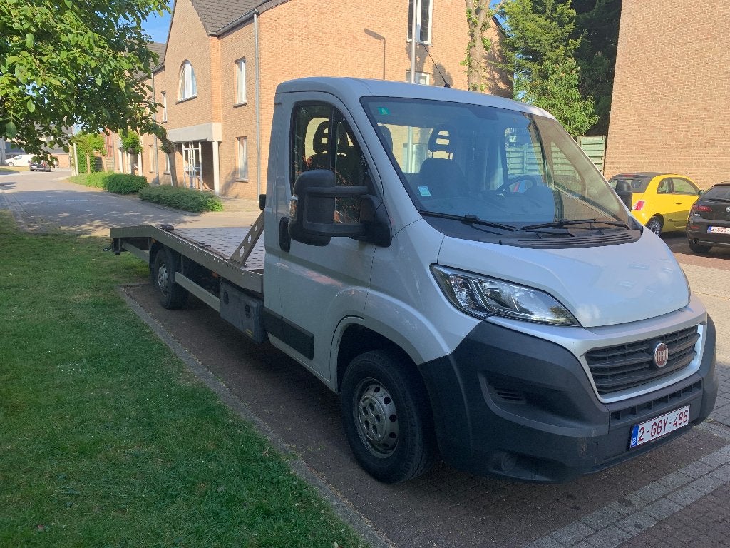 Fiat ducato 23jtd takelwagen depaneur, Autos, Camionnettes & Utilitaires, Aide au démarrage en côte, Achat, Euro 6, 3 places