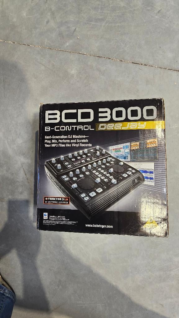 BCD 3000 B-control Deejay, TV, Hi-fi & Vidéo, Enceintes, Utilisé, Enlèvement