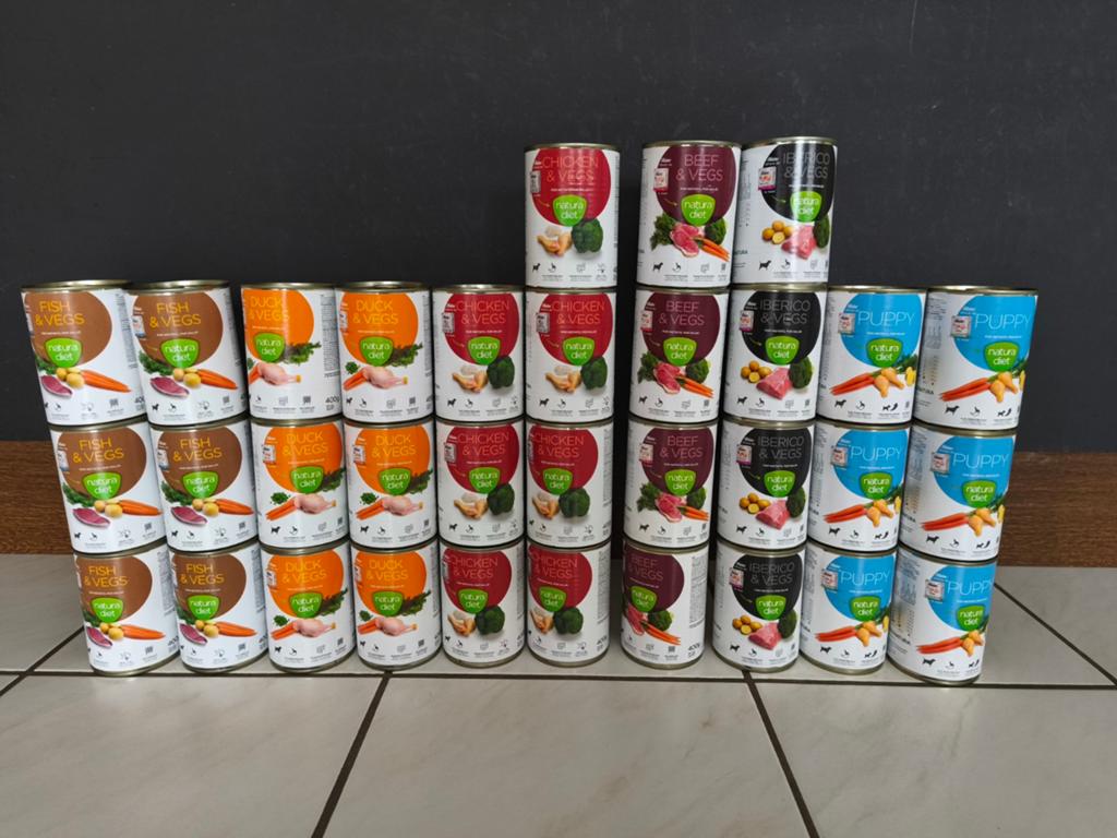 33 boîtes Natura Diet pâtée pour chien nourriture premium, Enlèvement, Chien