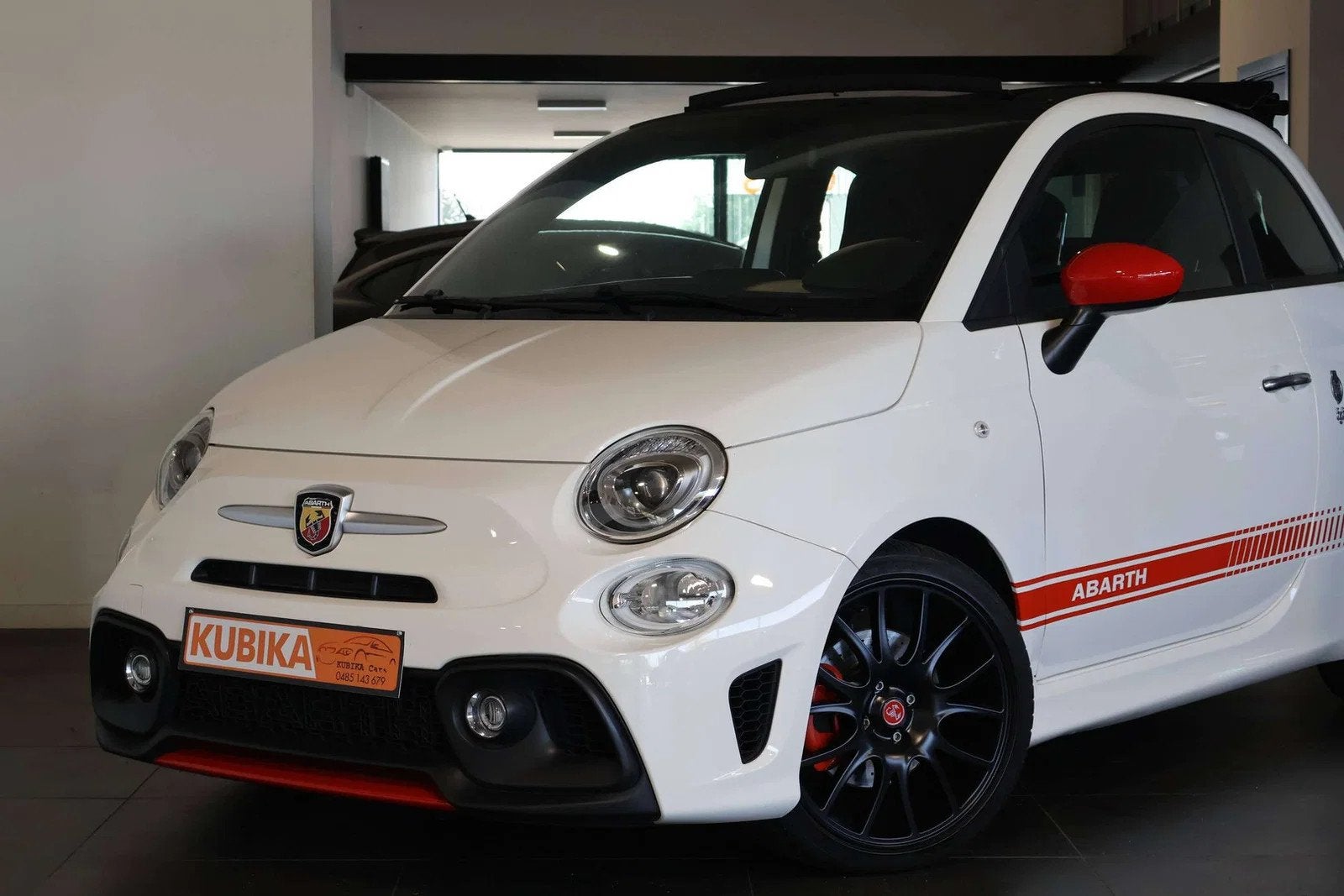 Abarth 595 Pista 595C 1.4 T-Jet Pista 70th anniversary Cabri, Autos, Achat, Euro 6, Entreprise, Cabriolet