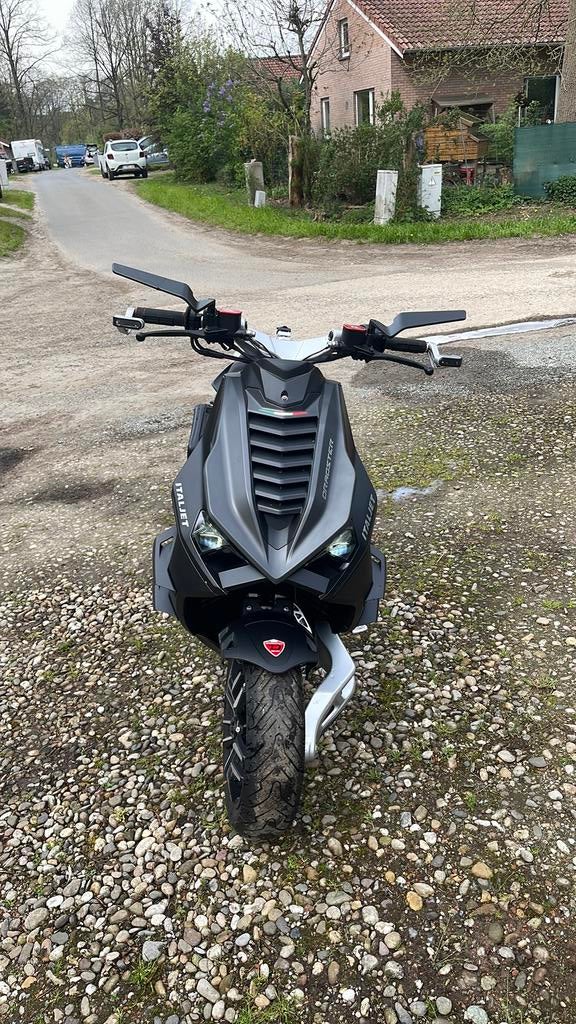 Italjet dragster 125cc/ 180cc, Enlèvement, Comme neuf