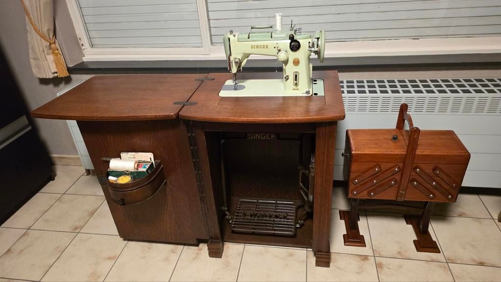 Retro singer naaimachine, Ophalen