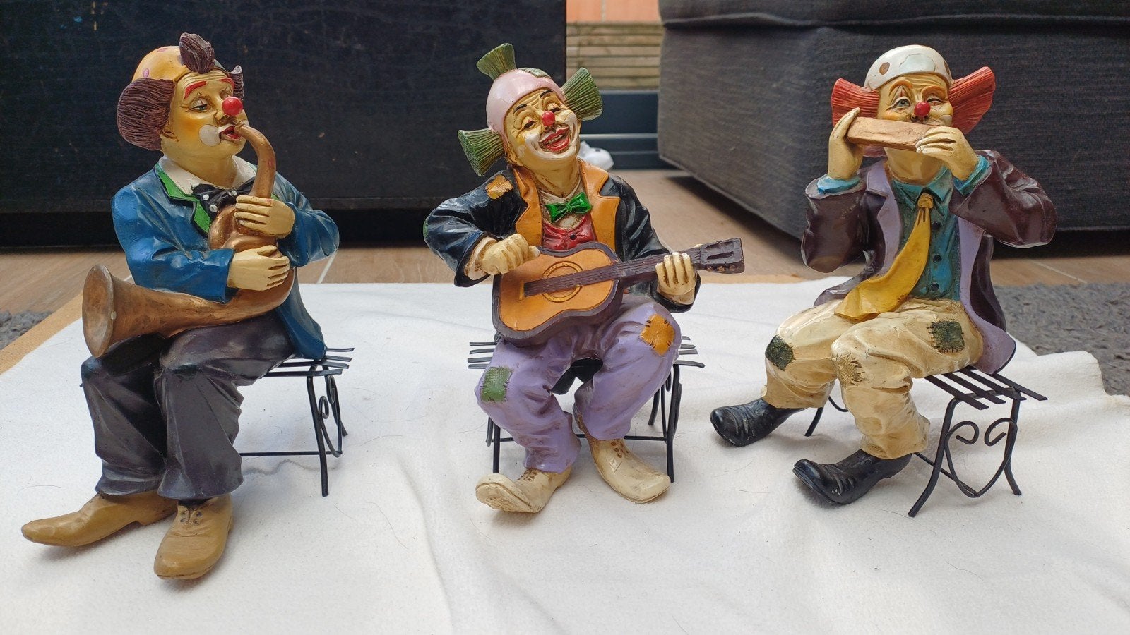 Clowns muziek, Ophalen