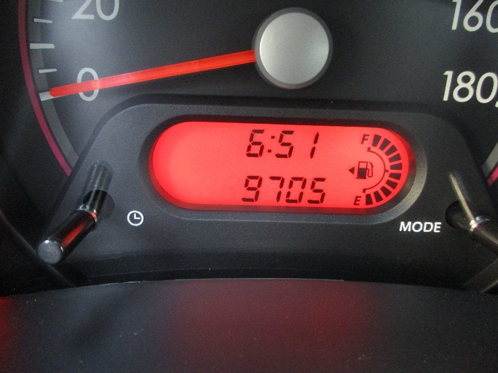 NISSAN PIXO 1.0 BENZ 9.705 KM!!! 03/2012 SCHOUWROOM STAAT!!., Auto's, Voorwielaandrijving, Stof, 50 kW, Zwart