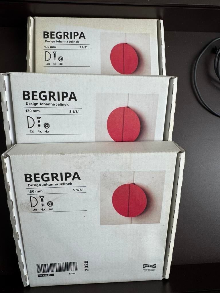 3 poignées demi-rondes IKEA BEGRIPA en rouge clair, Bricolage & Construction, Enlèvement ou Envoi, Neuf, Fer, Loquet ou Poignée