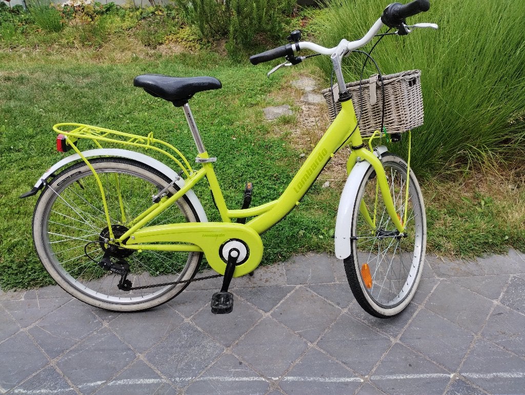 Meisjesfiets Lombardo, Fietsen en Brommers, Ophalen, 24 inch, Velgrem, Zo goed als nieuw