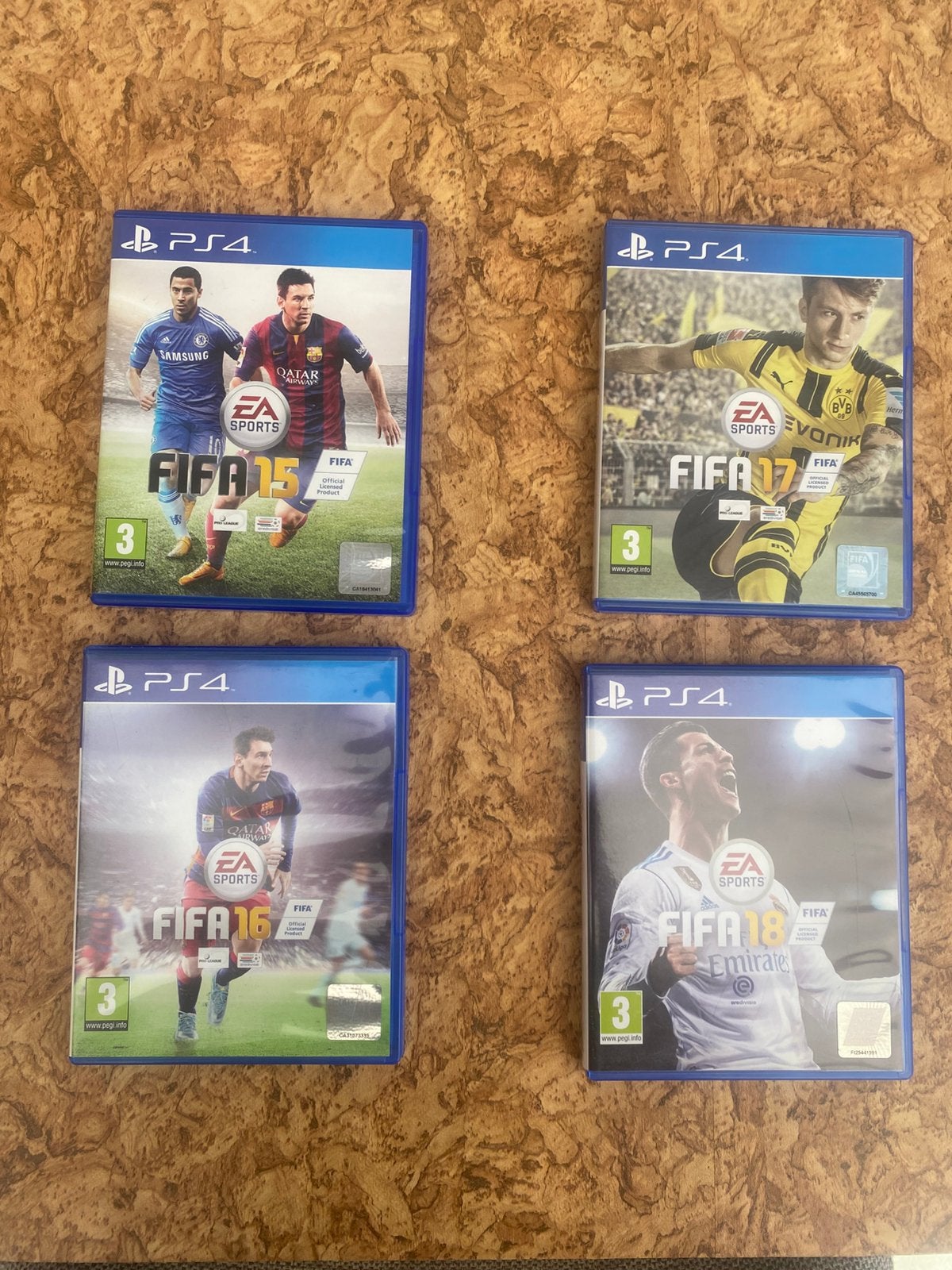 Fifa 15 tot 18 voor ps4, Verzenden, Zo goed als nieuw, Sport